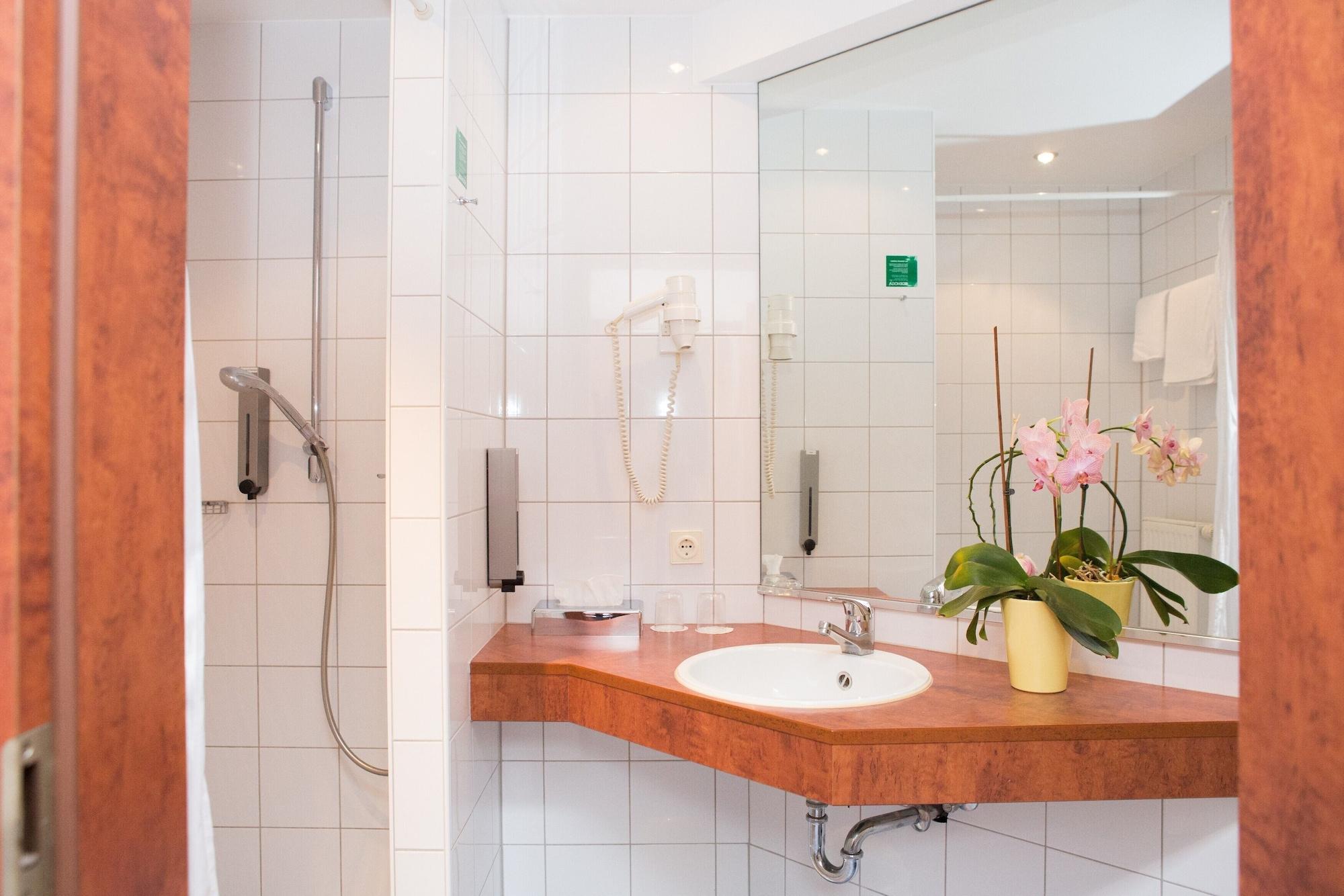 Amedia Frankfurt Russelsheim Trademark Collection By Wyndham ภายนอก รูปภาพ