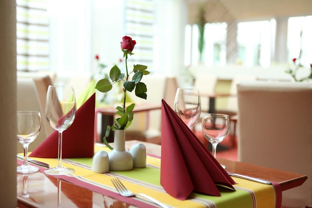 Amedia Frankfurt Russelsheim Trademark Collection By Wyndham ภายนอก รูปภาพ