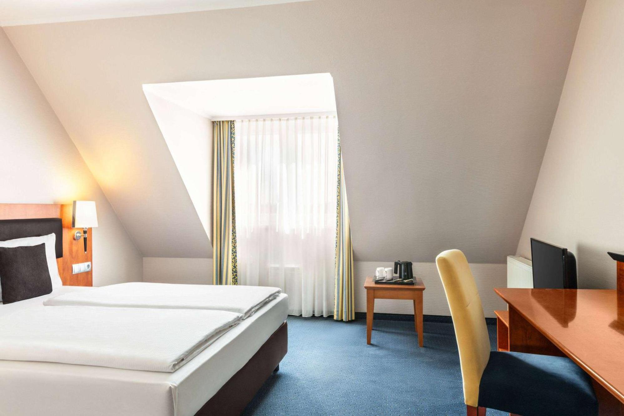 Amedia Frankfurt Russelsheim Trademark Collection By Wyndham ภายนอก รูปภาพ