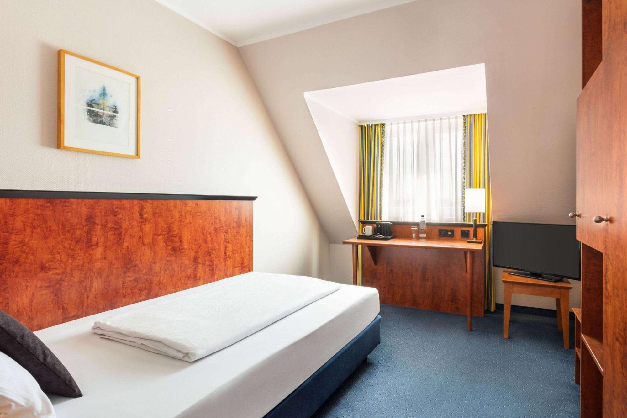 Amedia Frankfurt Russelsheim Trademark Collection By Wyndham ภายนอก รูปภาพ