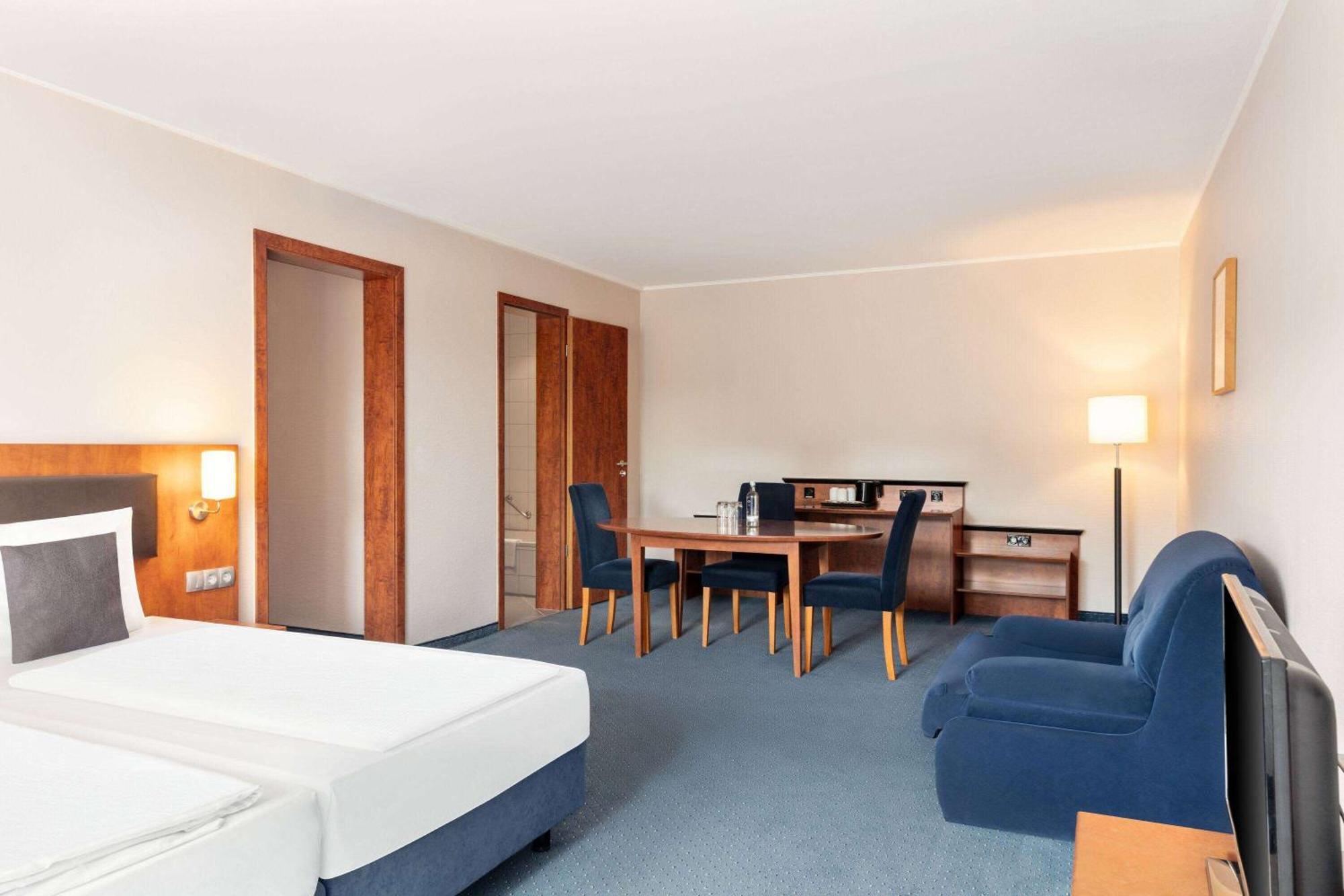 Amedia Frankfurt Russelsheim Trademark Collection By Wyndham ภายนอก รูปภาพ